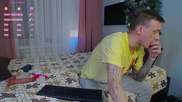 Jamie_Inked's cam snapshot