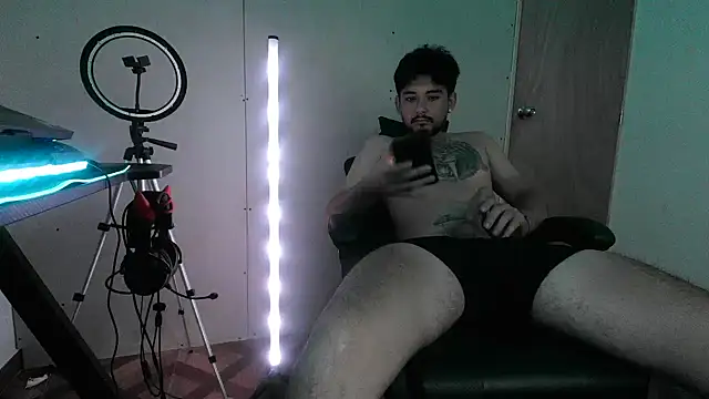 SofiaXxX_12's cam snapshot