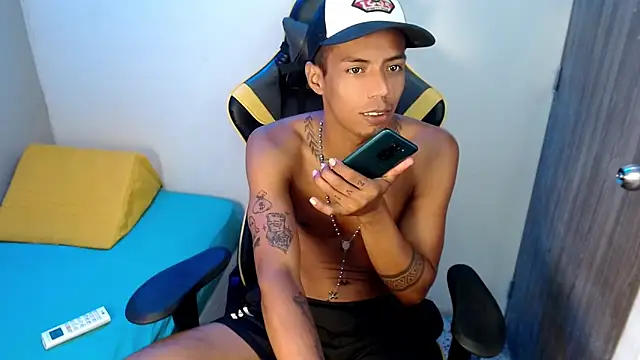 Nando_colll's cam snapshot