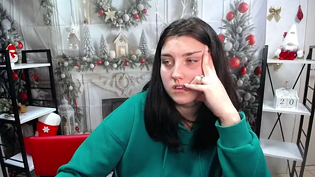 ScarletCargo's cam snapshot