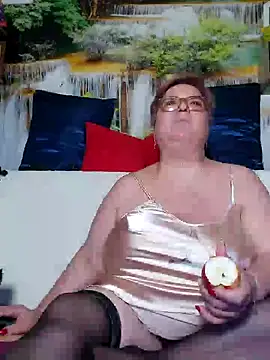 QueenPammy1's cam snapshot