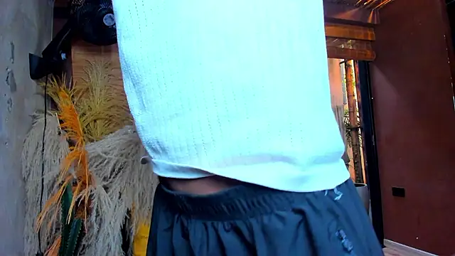 AlanCutee's cam snapshot