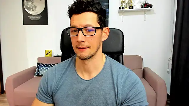 BrutusK08 live sex cam