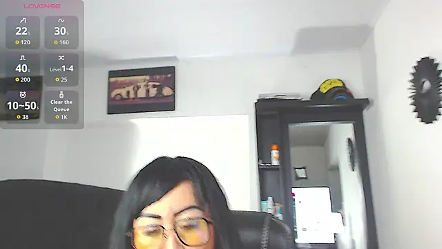 Vicky_hotmilf's cam snapshot