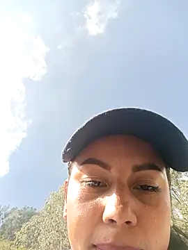 _andrea30's cam snapshot