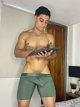 MR_MUSCLE's cam snapshot