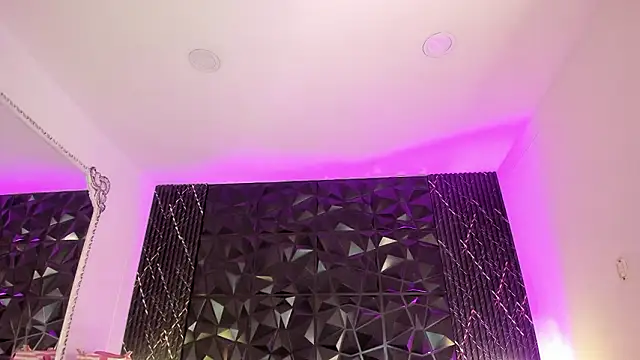 AudreyHayworth live sex cam