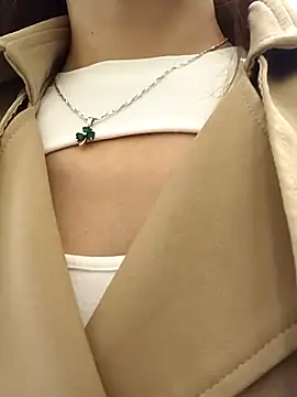 Baby-Linh's cam snapshot