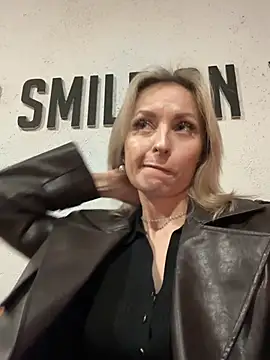 VikaBunny1's cam snapshot