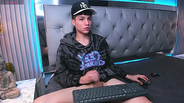 SamBlack_ live sex cam