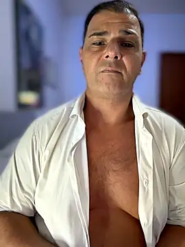 SecretlyDD's cam snapshot