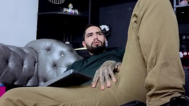 matteosantos's cam snapshot