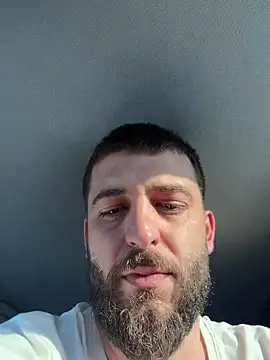 Pablo_Hornyguy95 live sex cam