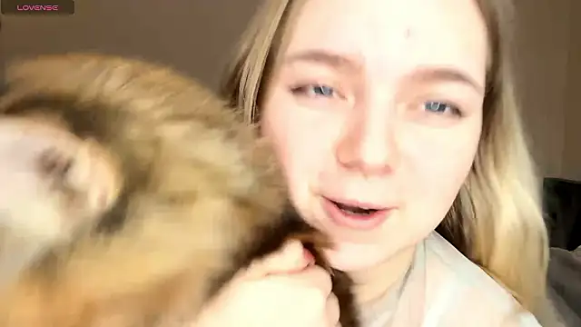 ZaraCreedon's cam snapshot