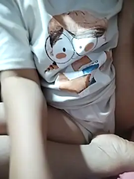 -Hazel-123's cam snapshot