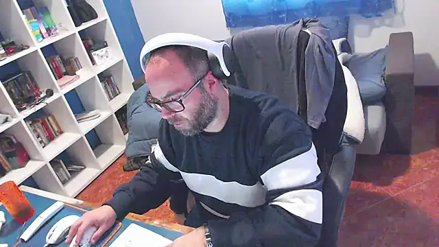 ravingr4d4's cam snapshot