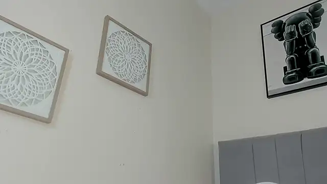 mary_cute9's cam snapshot