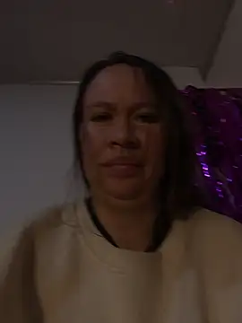 Emiily_lee live sex cam