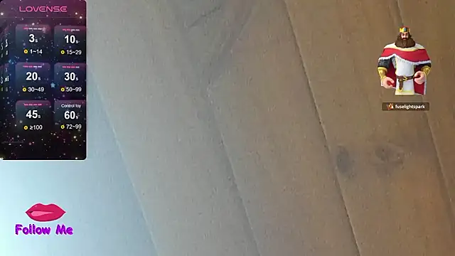 natasha_logan_'s cam snapshot