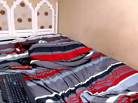 MatureNesh's cam snapshot