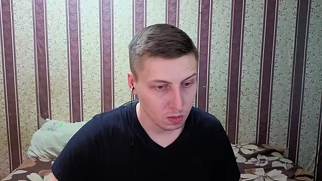 darienlarge live sex cam