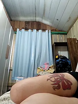 ruiviinhaah's cam snapshot