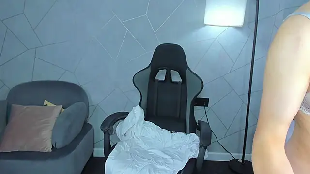 Linda_Jonys's cam snapshot