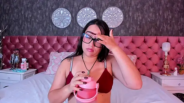 XiomaraFerrer's cam snapshot