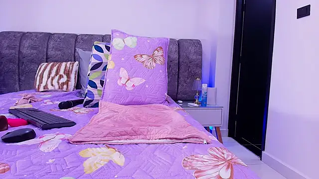 sweegirl69's cam snapshot