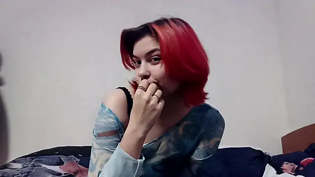 Evakpoplover's cam snapshot