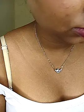 Cute_Baby143's cam snapshot