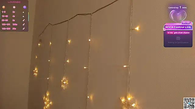 Chloee_White's cam snapshot