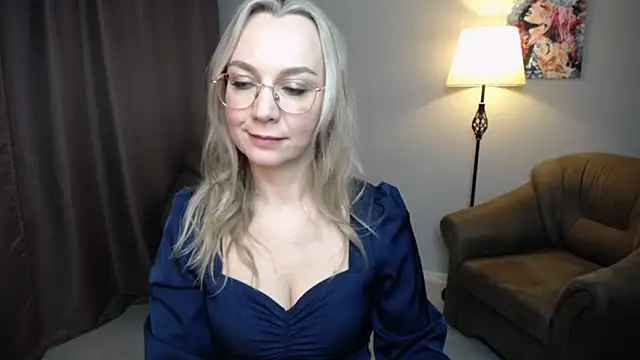 Ava_Elior's cam snapshot