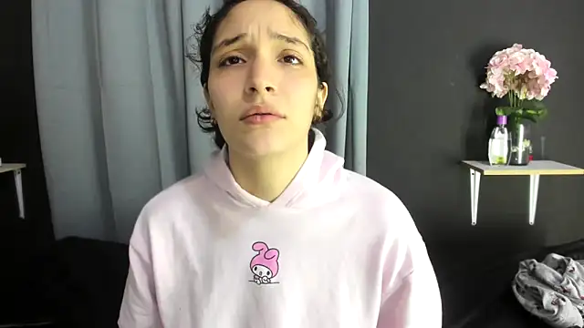 TeensNews18's cam snapshot