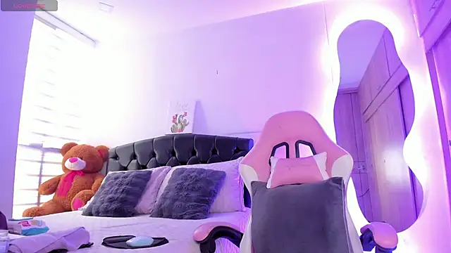 Amaranthaa1's cam snapshot