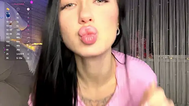 RendaBaatz's cam snapshot