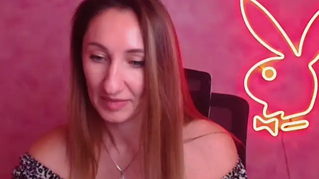 Diana_Sweeet_'s cam snapshot