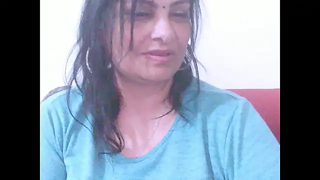 Indiansweetness77's cam snapshot