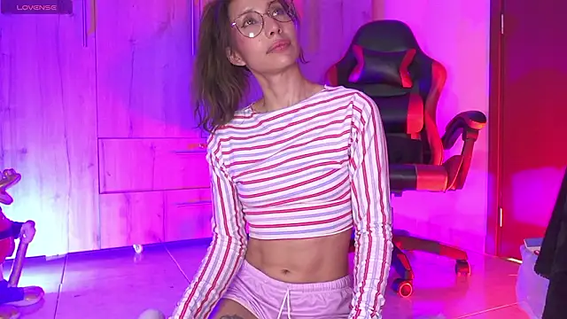 AnnaKimura_'s cam snapshot