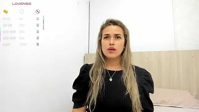 camila_borbon's cam snapshot