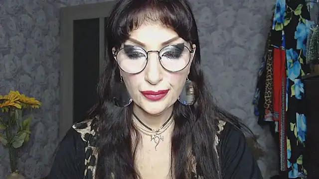 Aziza1's cam snapshot