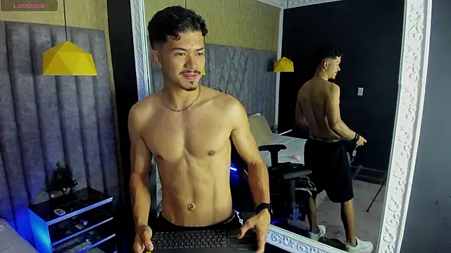 NicolaiKarav's cam snapshot