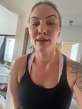 NastyMilf_ live sex cam