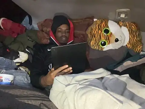 SlimeCrownzOut5 live sex cam