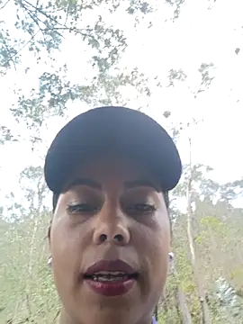 _andrea30 live sex cam