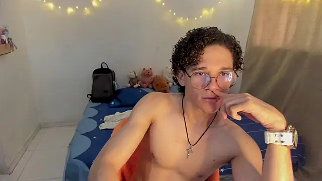 Tom_Blues's cam snapshot