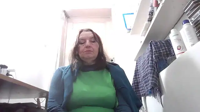 AnnaLive570's cam snapshot