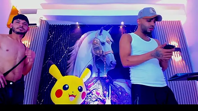 The_Gods_In_Diamonds's cam snapshot