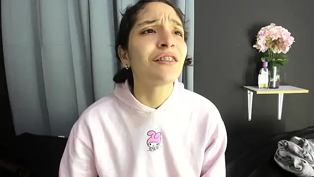 TeensNews18's cam snapshot