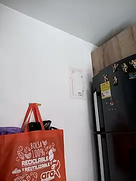 Monita_Med live sex cam